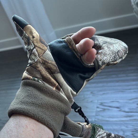Realtree Xtra Hot Shot 3M Thinsulate,Pop Top, mittens,fleece lined,camo,warm - Picture 4 of 10